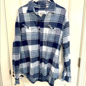 Men’s Large AE button down